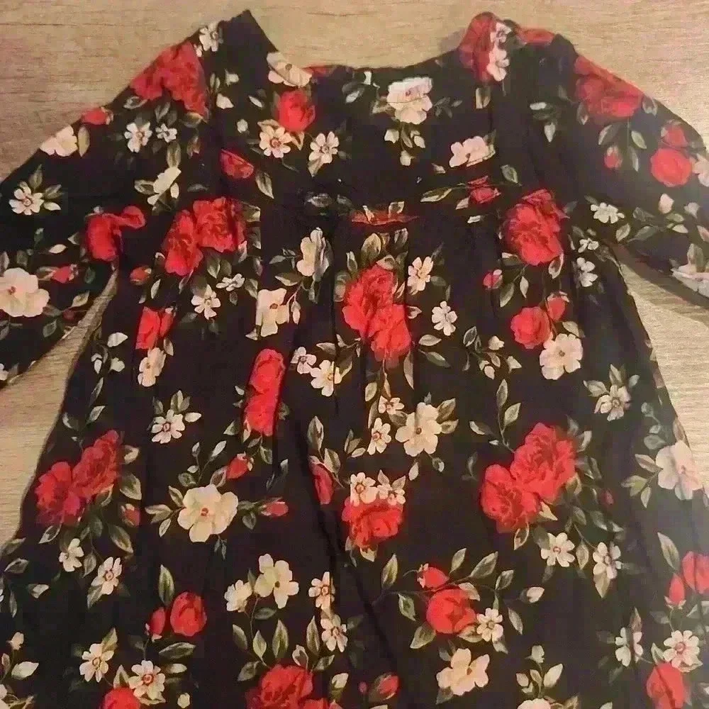 Old Navy Long Sleeve Dress Size 6-12 months
